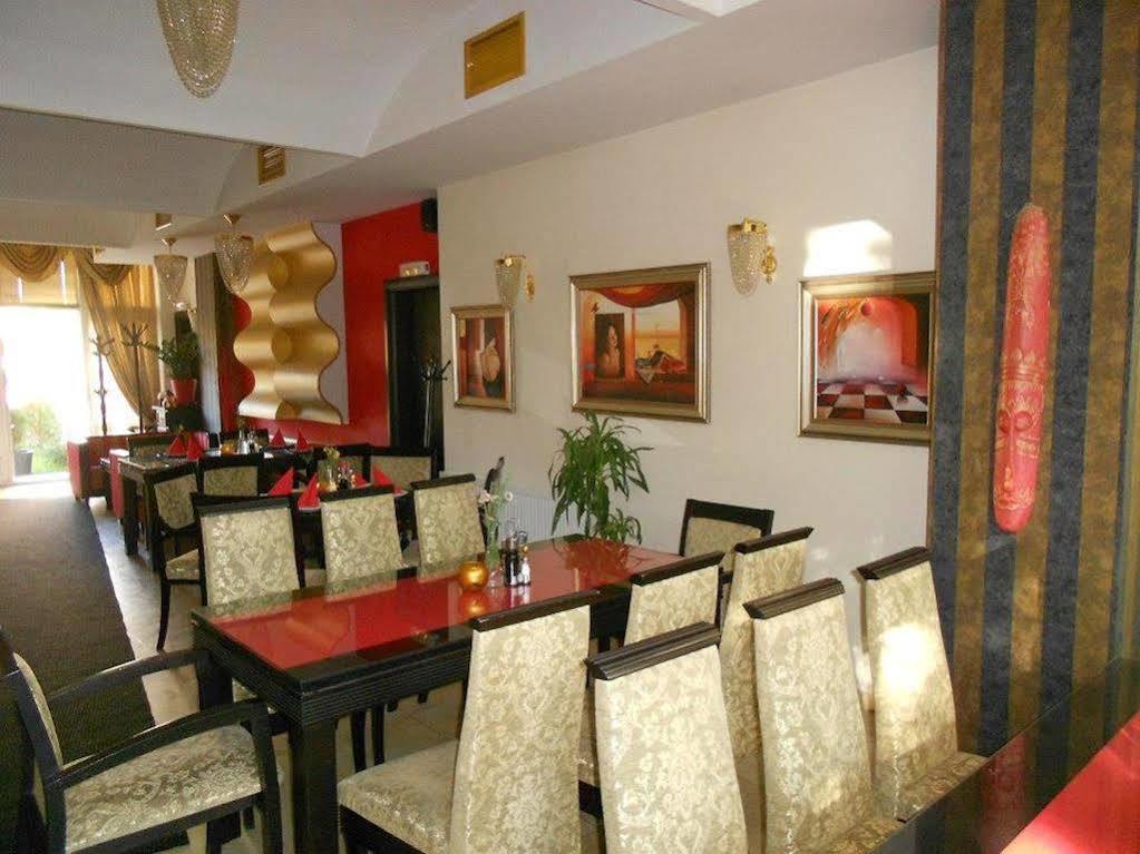 Gala-Garden Hotel Bitola Exterior photo